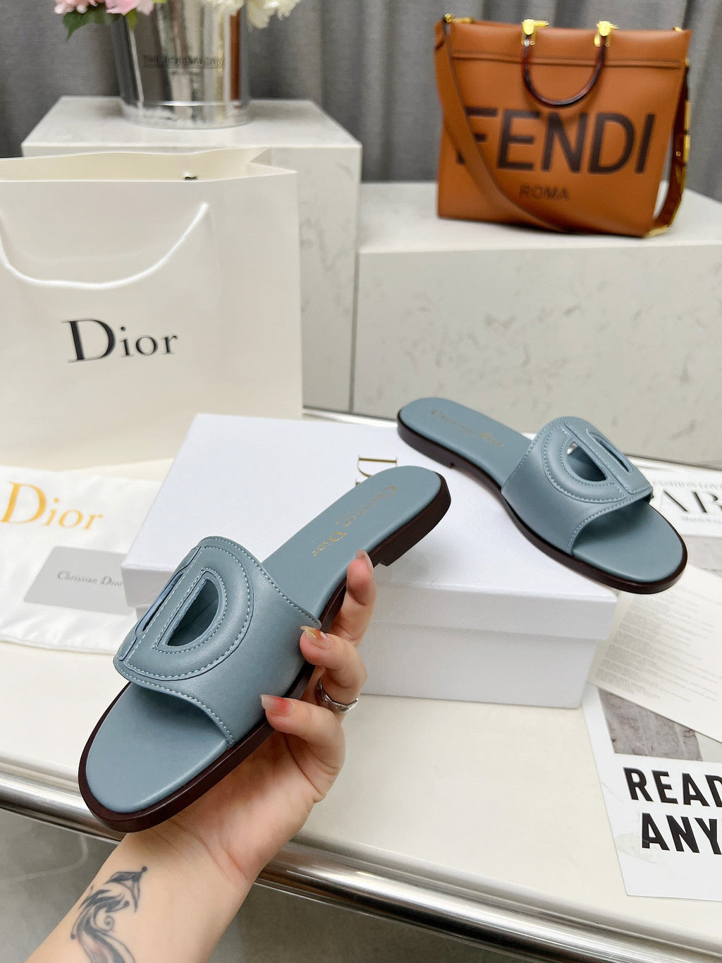CD 25 D-Club Slide Calfskin