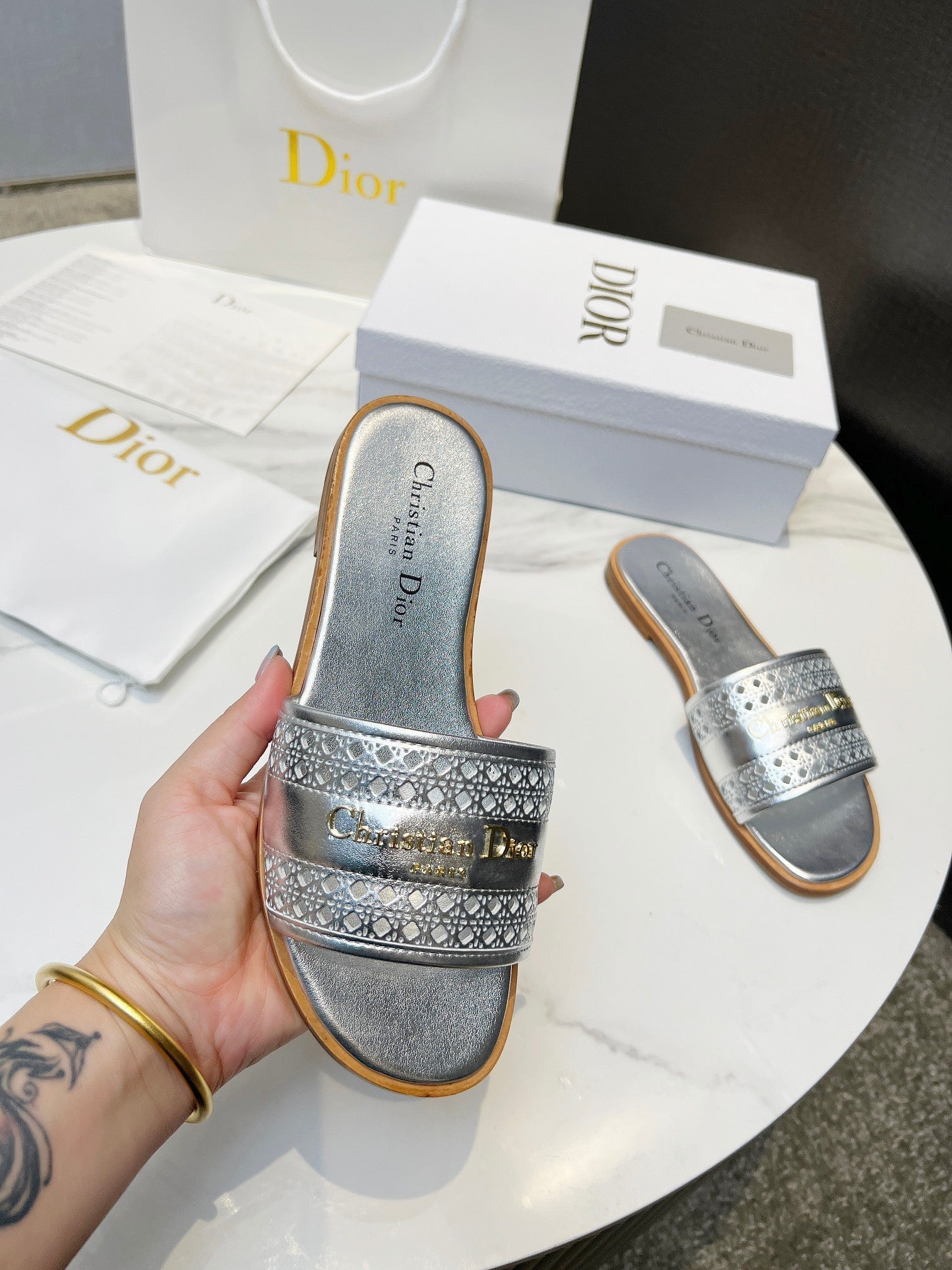 CD 25 D-Lane Slide Calfskin