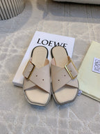 PETAL BELT FLAT SANDAL IN BEIGE CREAM CALFSKIN