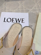 PETAL BELT FLAT SANDAL IN BEIGE CREAM CALFSKIN