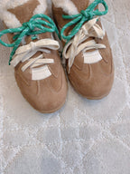 UGG Lanxuryee Cow Sneaker Brown Suede Shearling Lining 516901