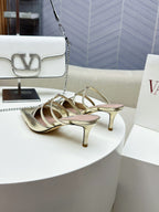 ROCKSTUD WISPY GOLD CALFSKIN MULE 60MM
