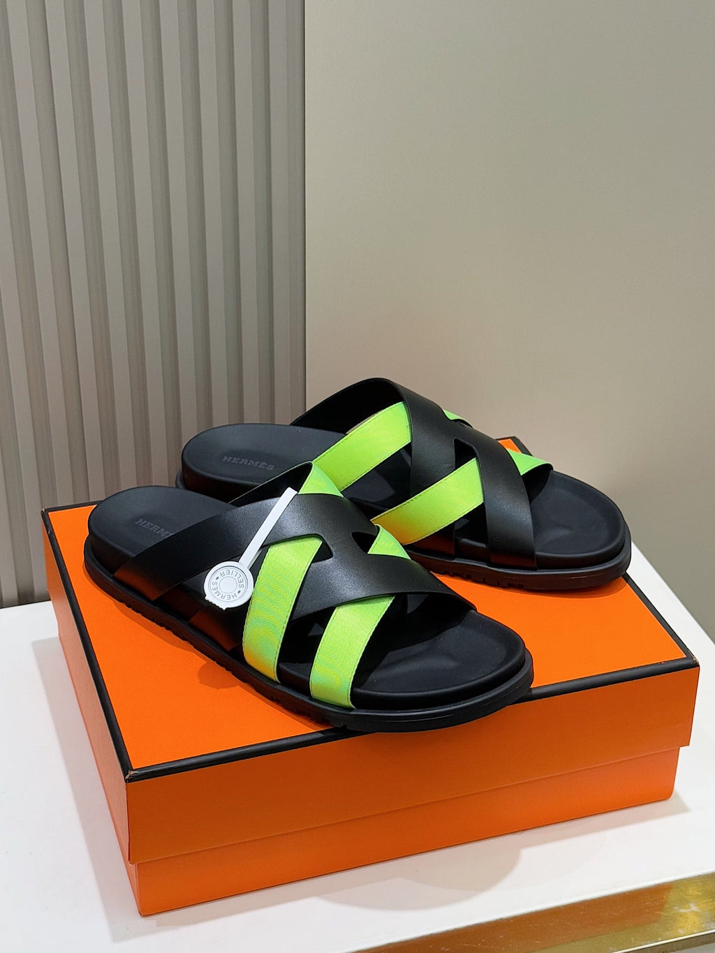 HM Men's Kazimir Slide Black Green Calfskin 562770