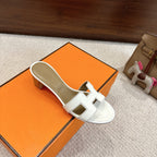 HM Oasis Sandals White Mix Khaki Brown Chisel Pattern Cowhide 544090