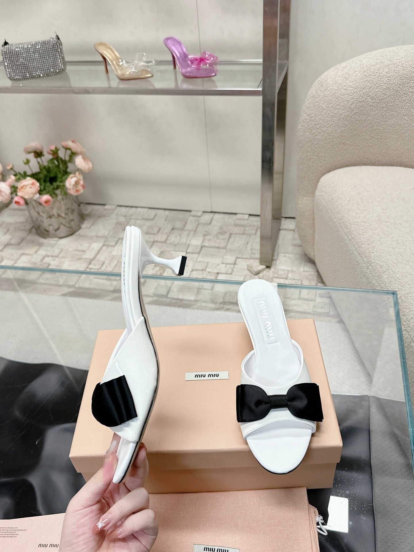 Miu Mordoré Black Bows Mules 50mm White Cowhide 445522