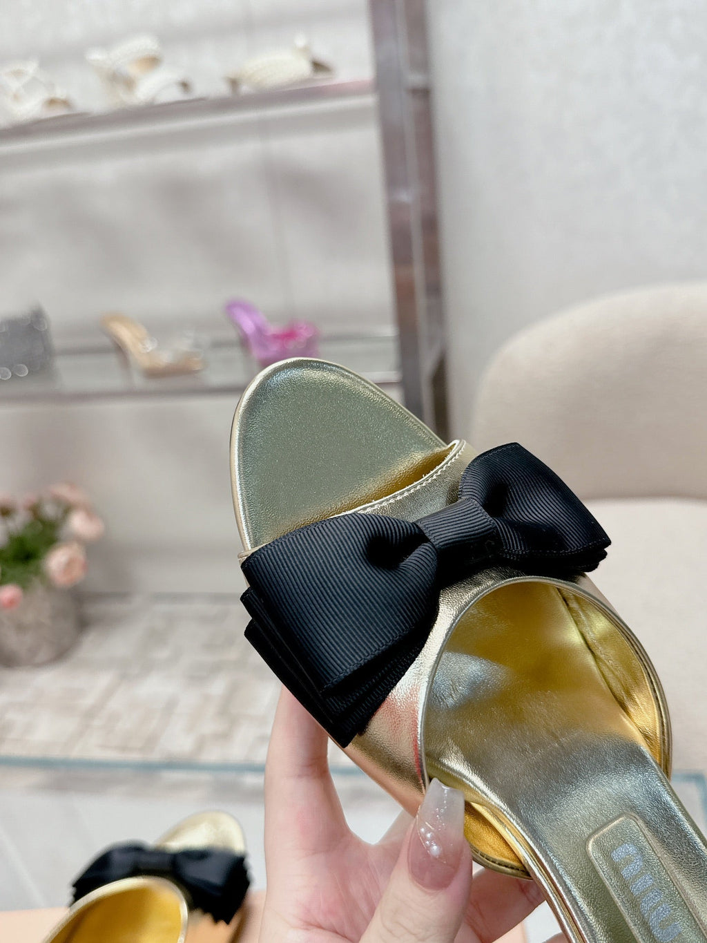 Miu Mordoré Black Bows Mules 50mm Gold Cowhide 445518