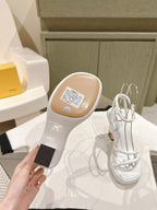 FENDI BAGUETTE HIGH HEELS 85MM IN WHITE LAMBSKIN WITH GOLD HARDWARE