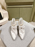 CC 24A Pearl Bow Ankle Boots 65mm White Sheepskin 447470