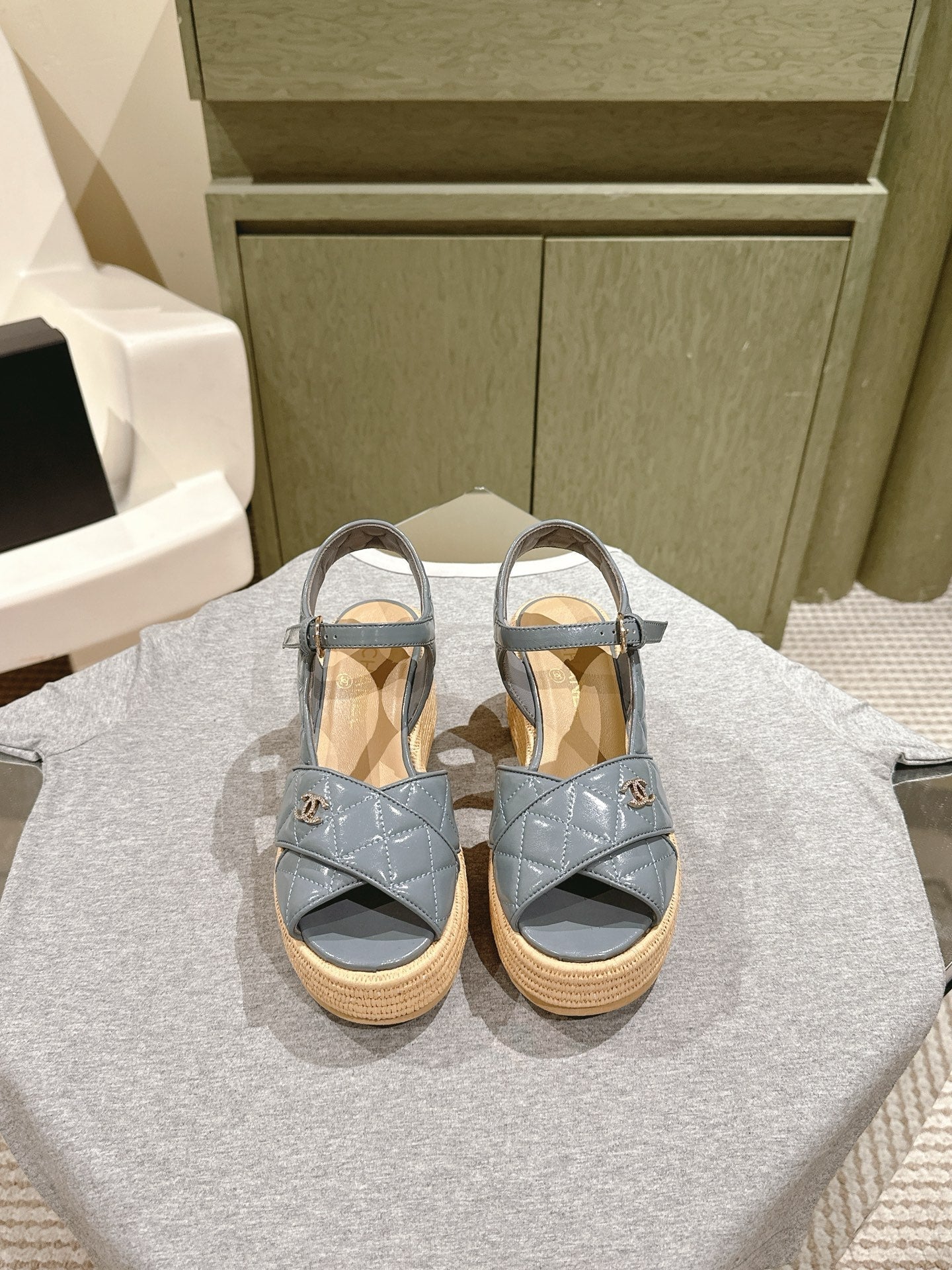 CC 25ss Espadrille Sandals 85mm Slate Blue Quited Sheepskin 462241
