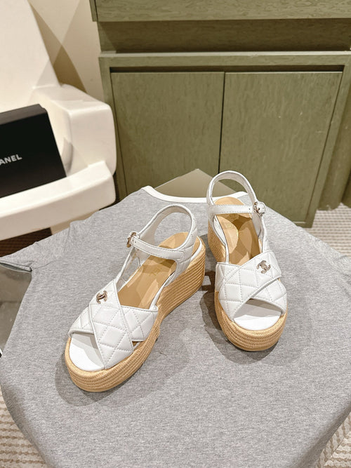 CC 25ss Espadrille Sandals 85mm White Quited Sheepskin 462243