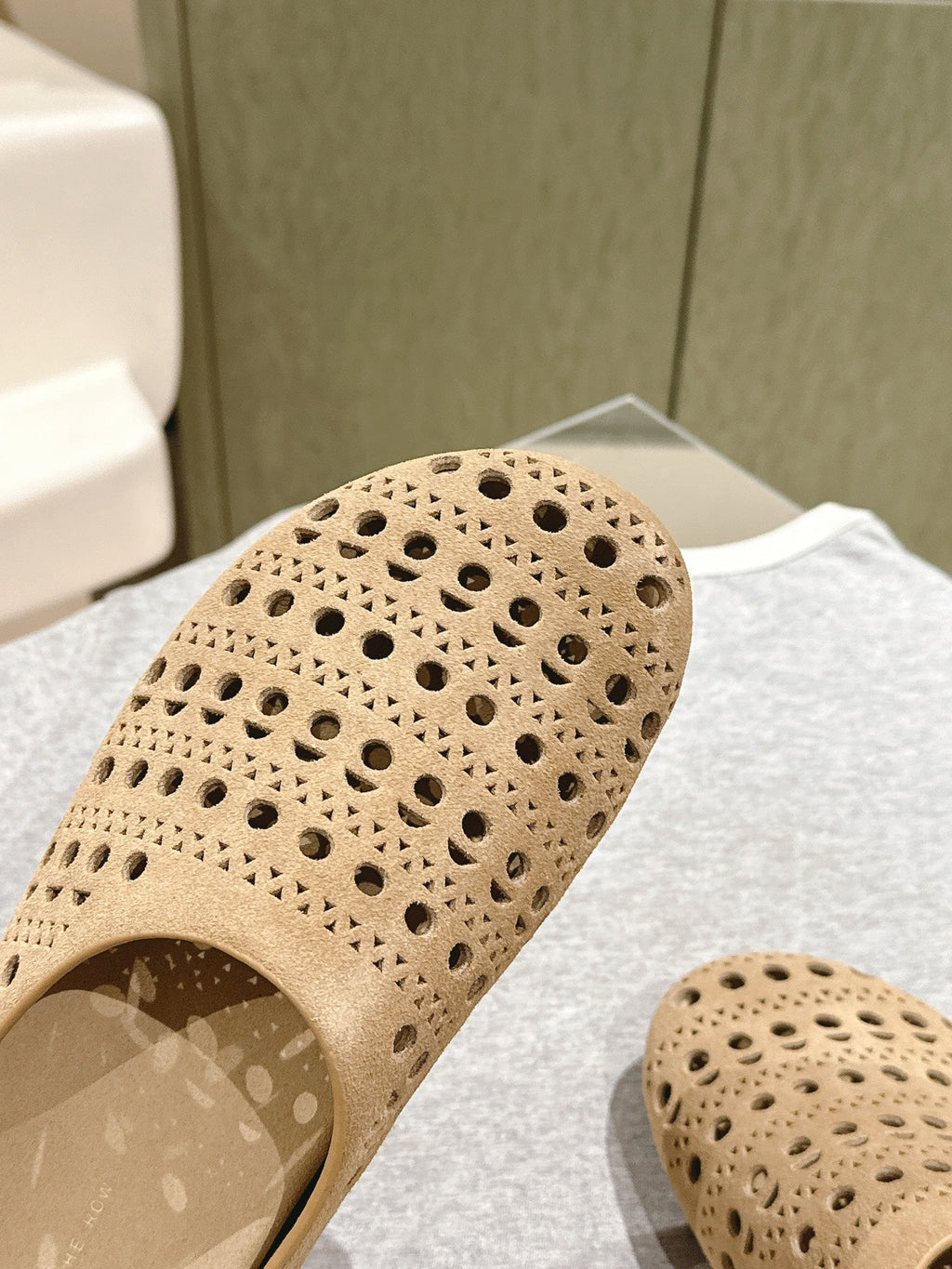 The Row 25ss Perforated Mule 20mm Beige Suede 451272