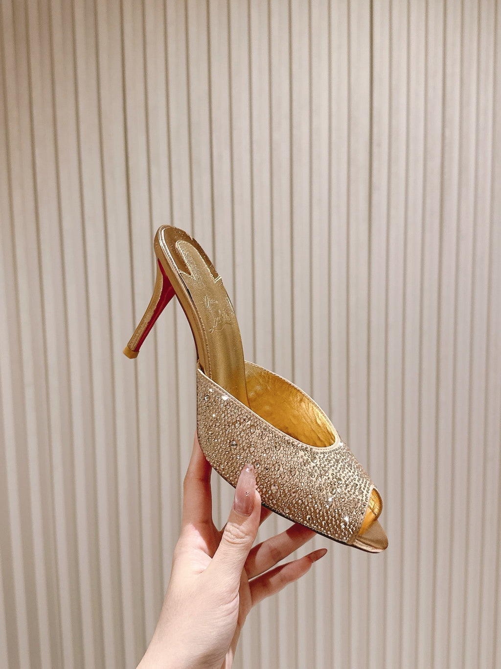 CL 25 Mules Gold Imported   Special 346327