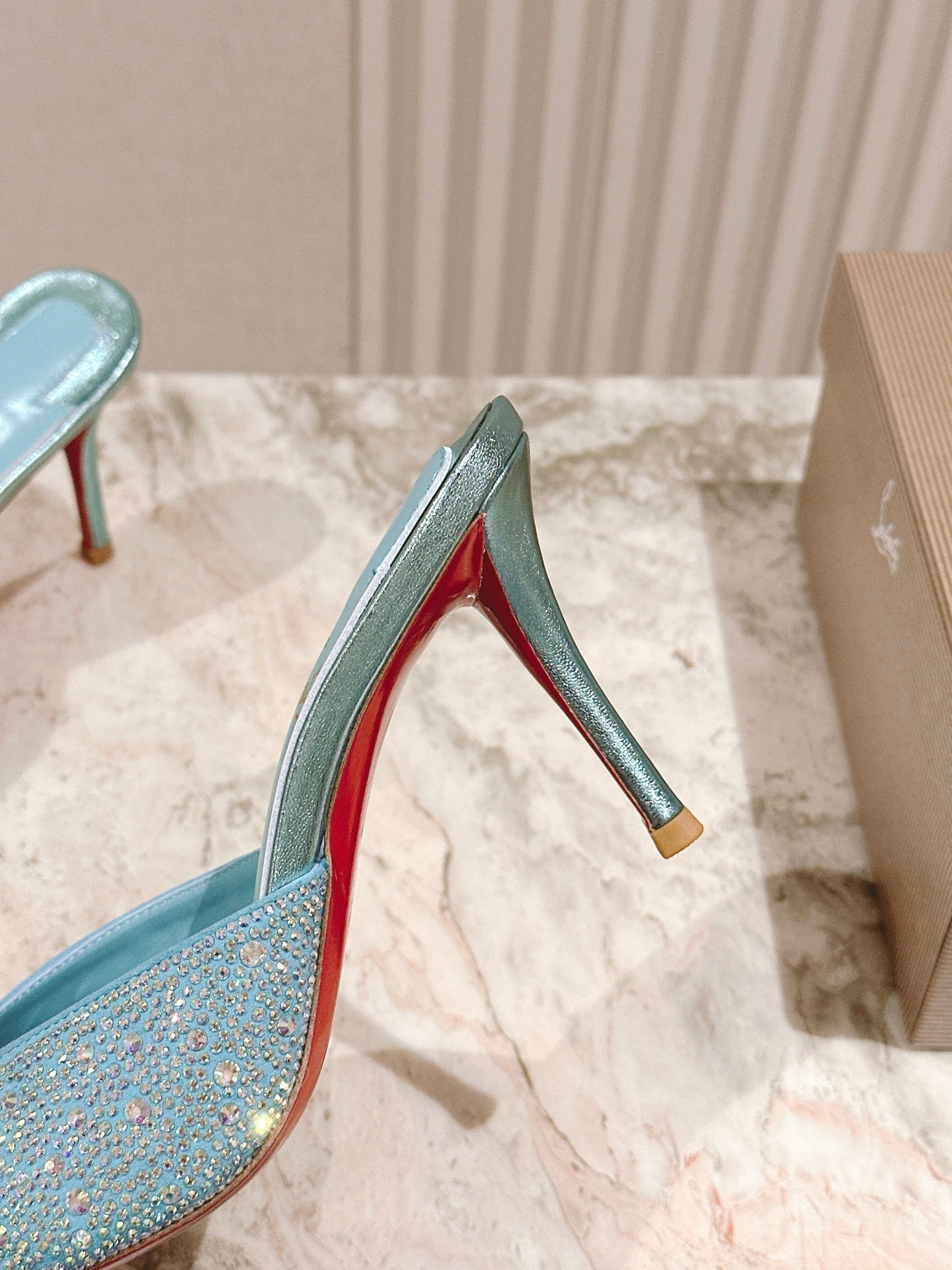 CL 25 Mules Blue Imported   Special 346331
