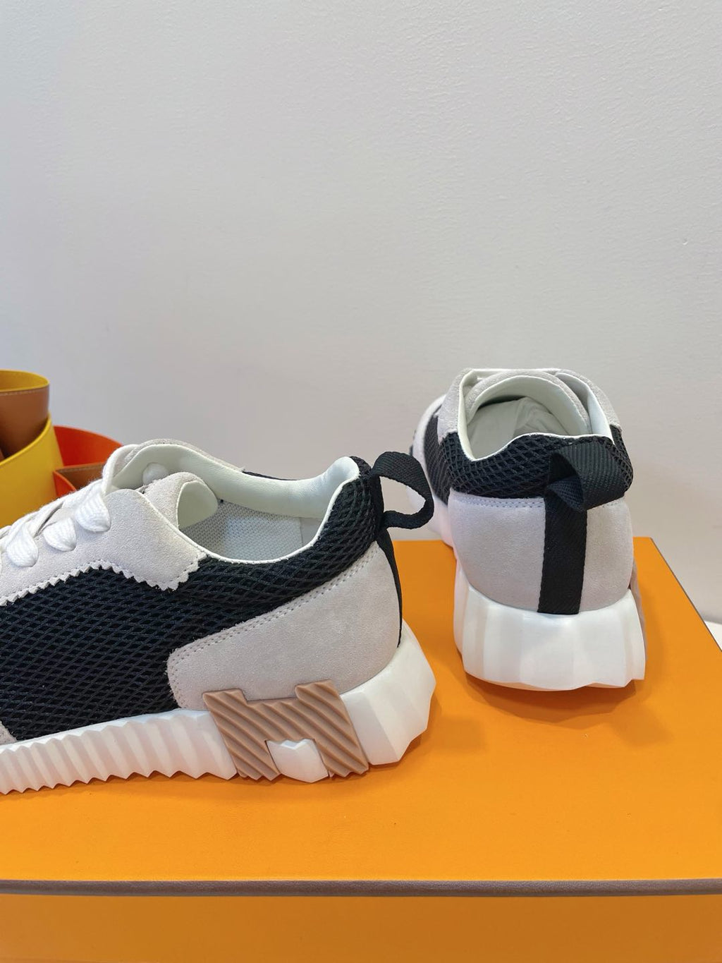 HM Bouncing sneaker Beige Gray mix Black Fabric with Suede 212284
