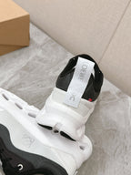 RUN SNEAKER IN WHITE MIX BLACK SUEDE AND MESH FABRIC