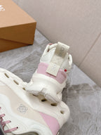 RUN SNEAKER IN PASTEL GRAY MIX BABY PINK SUEDE AND MESH FABRIC