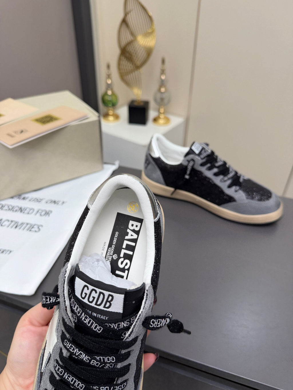 Golden Goose 26s Ball Star Sneakers Black Grey Suede Glitter 735897