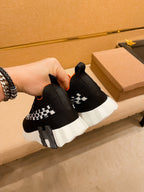 HM Men's Flex Slip-on Sneaker Black Knit Cowhide 671700