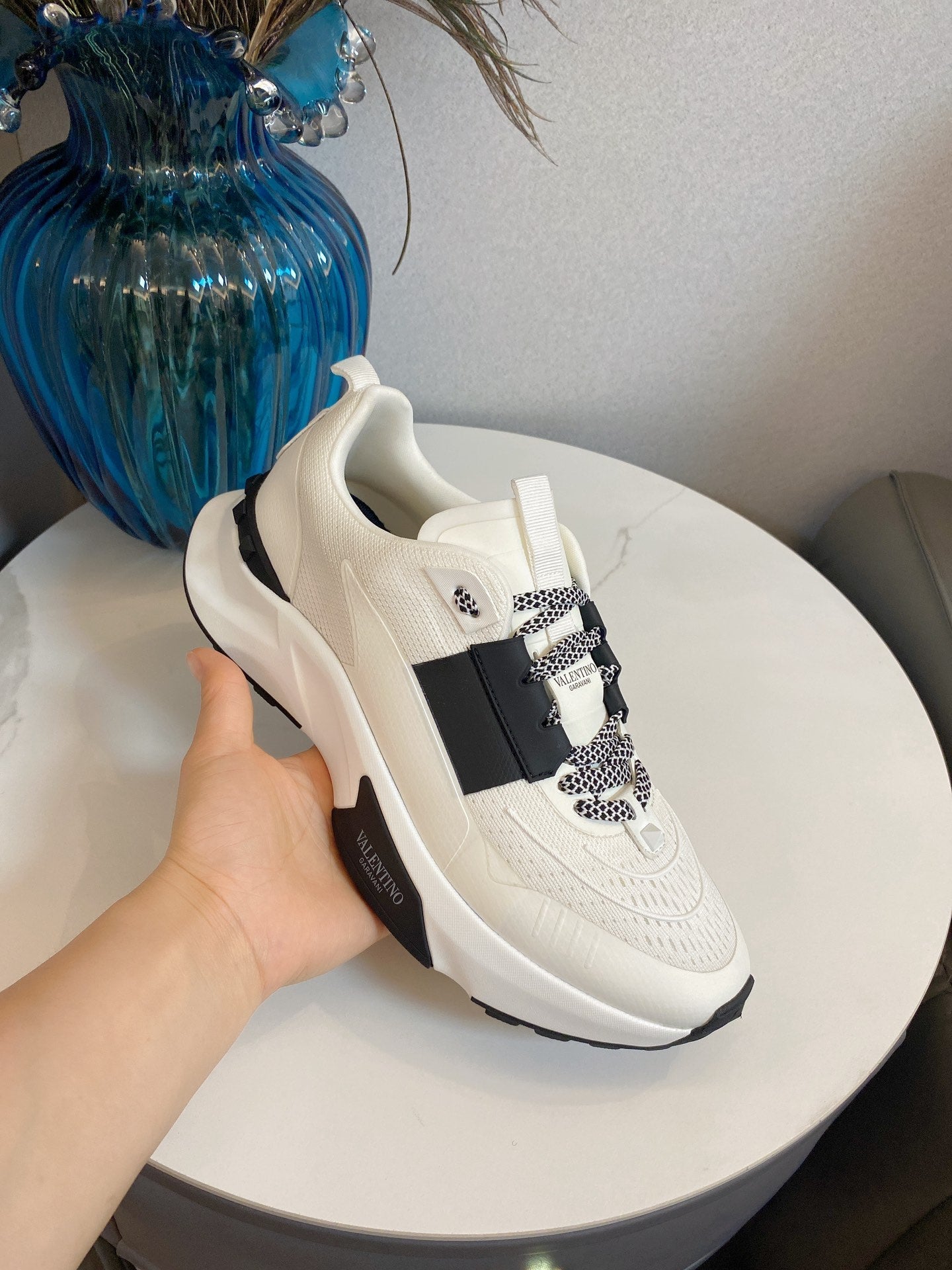 VT 25S Sneakers White Black Mesh TPU 563473