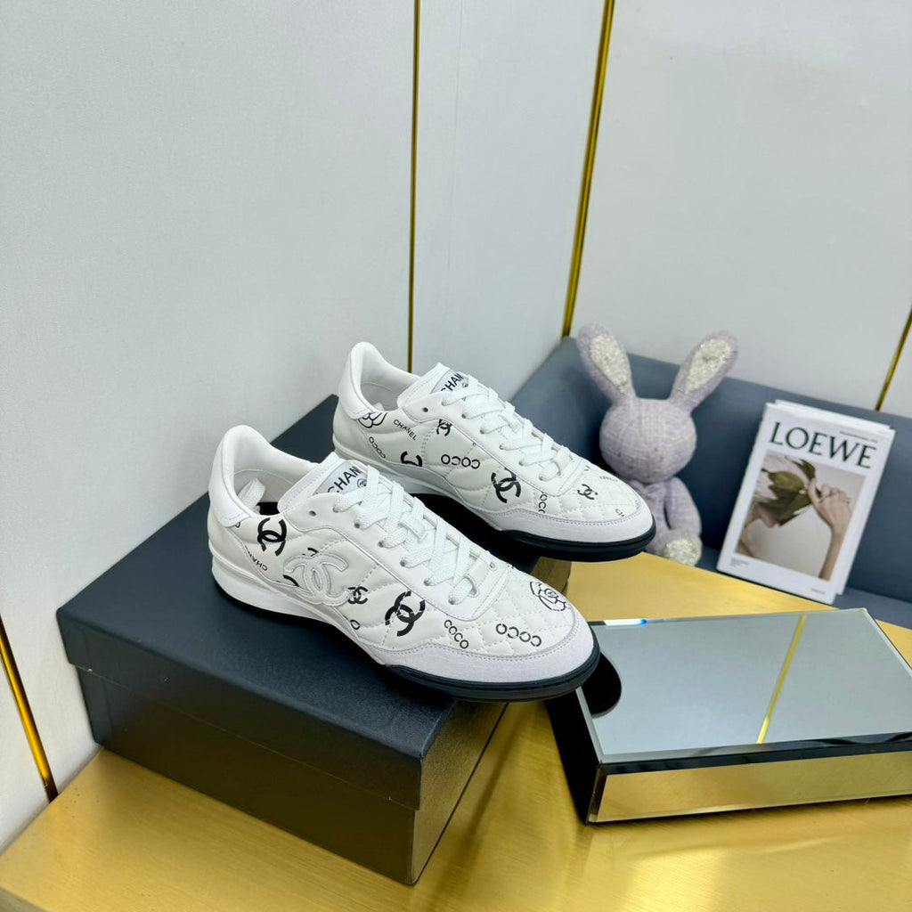 CC 25s Sneaker White Leather With Velvet 297809