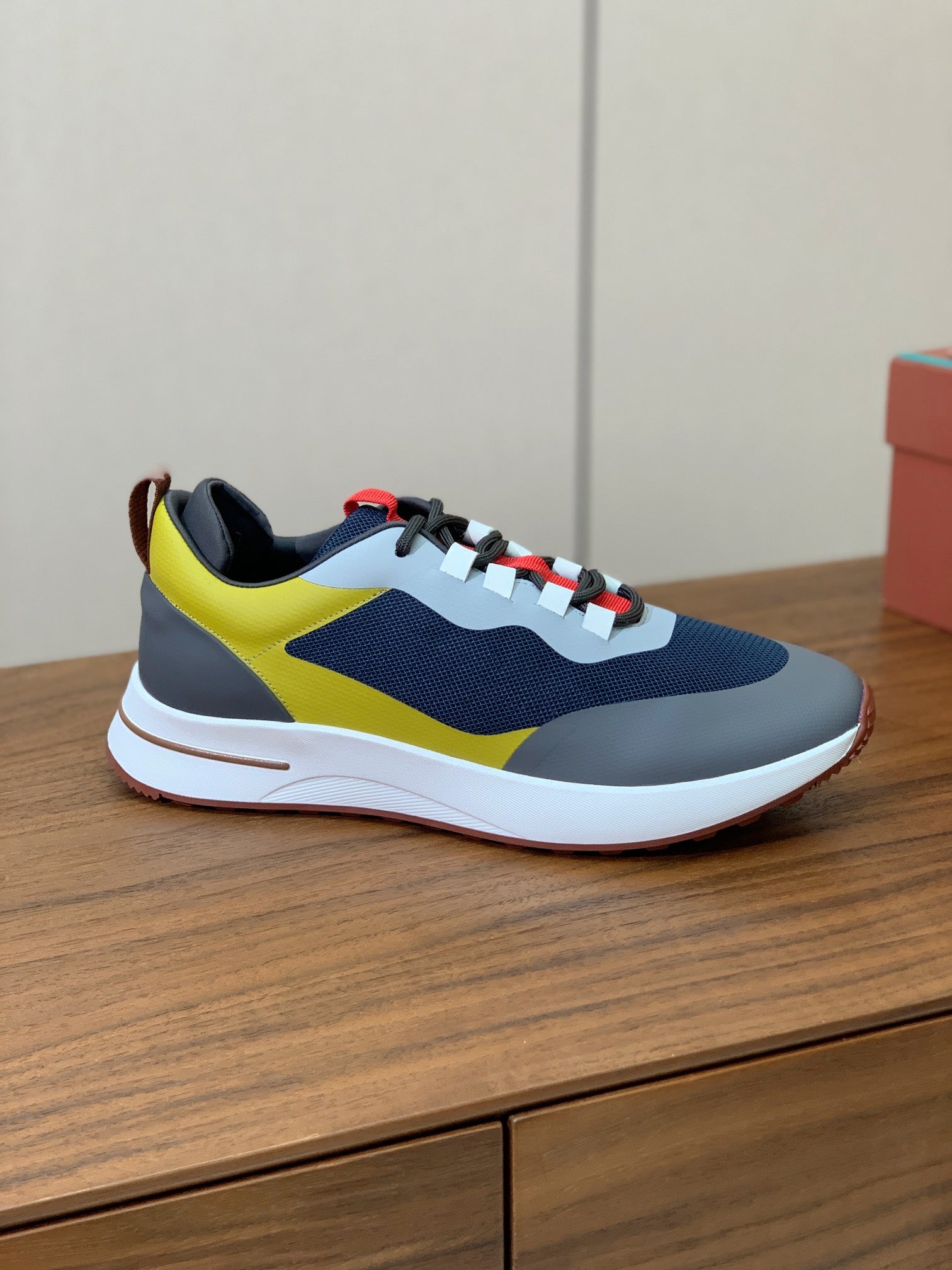 LP Week-End Walk Sneaker In Colorful Mesh Fabric 984412