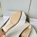 Manolo Diamond Buckle Pumps Silver   Cowhide 451180