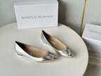 Manolo Diamond Buckle Pumps Silver   Cowhide 451180