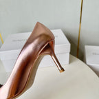 Manolo Diamond Buckle Pumps Pink Gold   Cowhide 451181