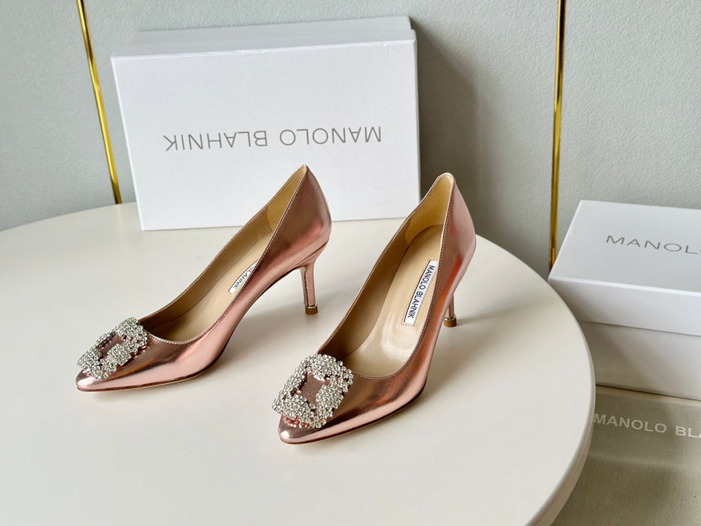 Manolo Diamond Buckle Pumps Pink Gold   Cowhide 451181