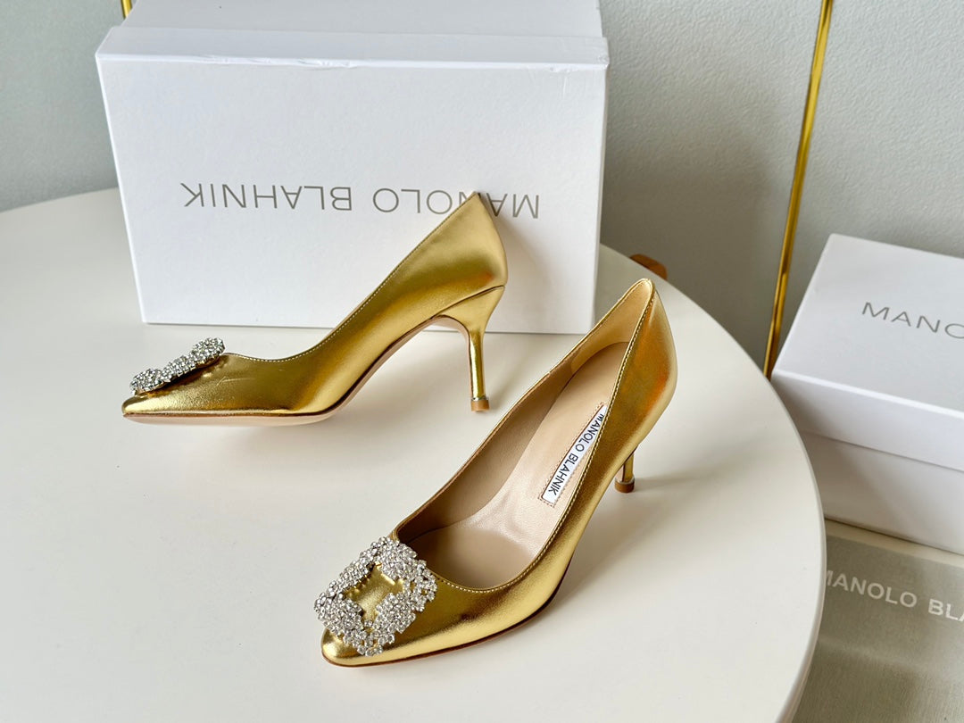 Manolo Diamond Buckle Pumps Gold   Cowhide 451182