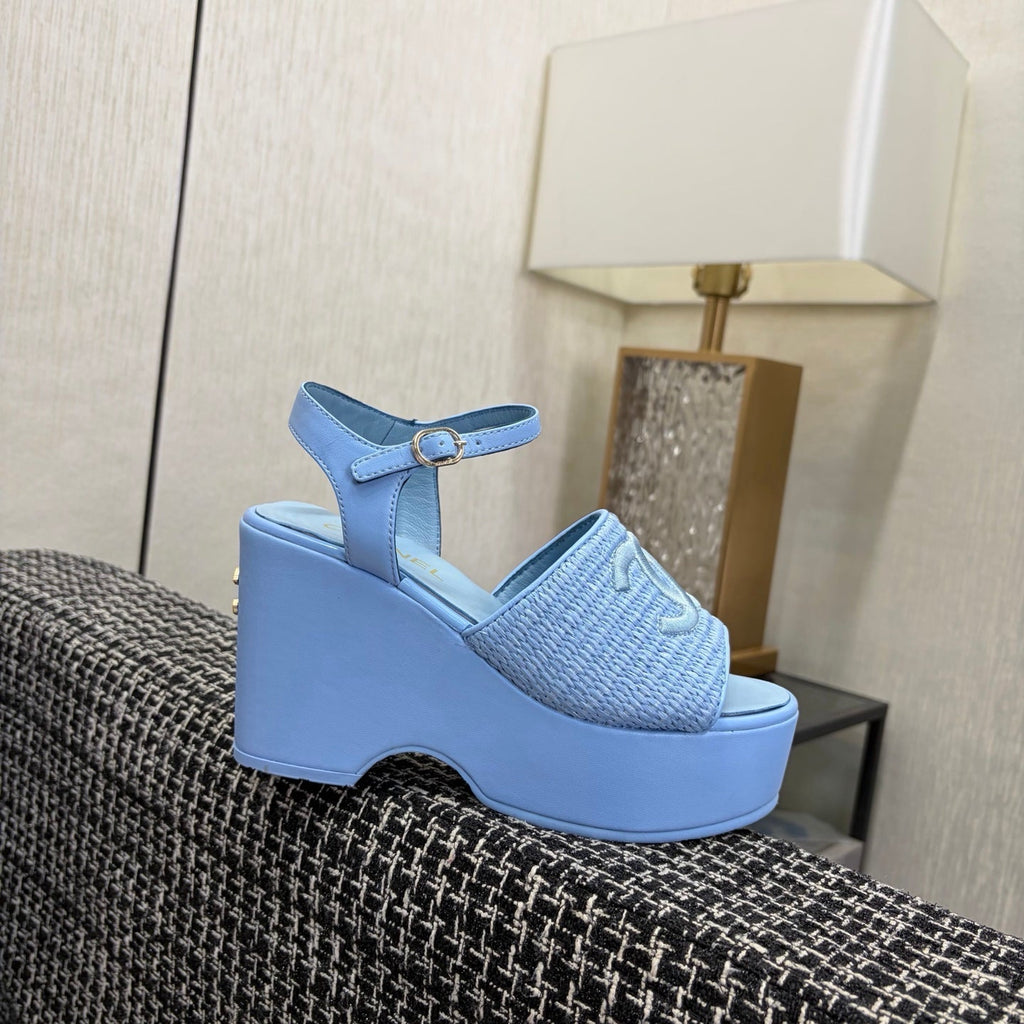 CC 26s Platform Sandal Light Blue Raffia Sheepskin 688694