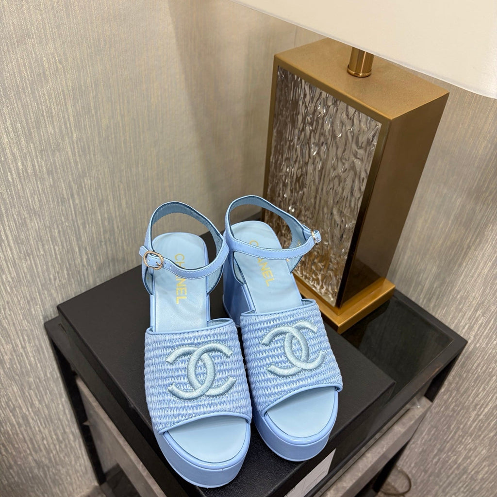 CC 26s Platform Sandal Light Blue Raffia Sheepskin 688694