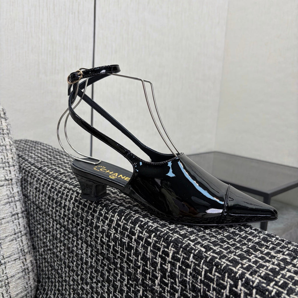 CC 2026 Slingback 4cm Black Patent Leather 688712