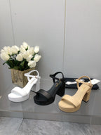 BLOCK HEEL 9 CM SANDAL IN BLACK LAMBSKIN