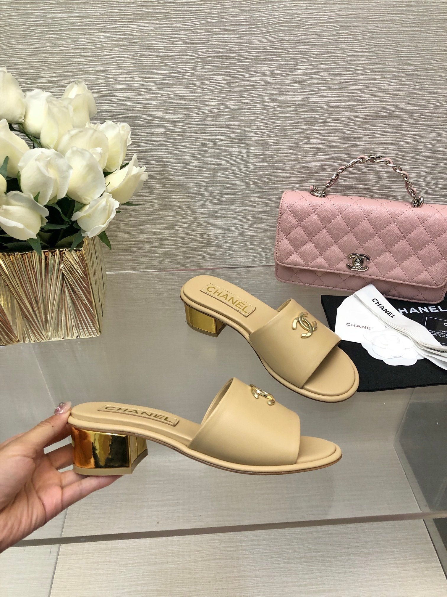 CC 25C Mid Heel Mule Cream   Calfskin 212955