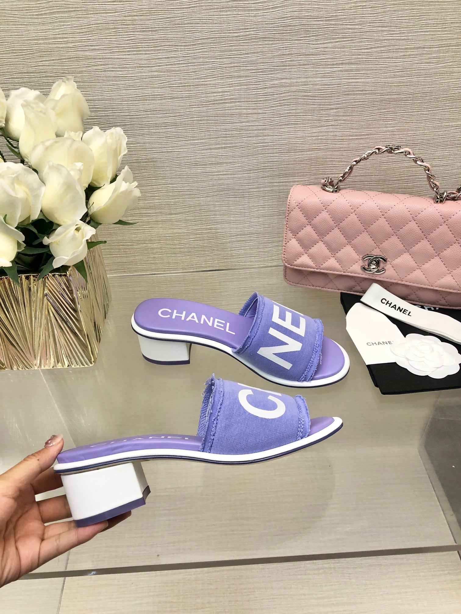 CC 25C Mid Heel Mule Pearl Violet Fabric Material 212960