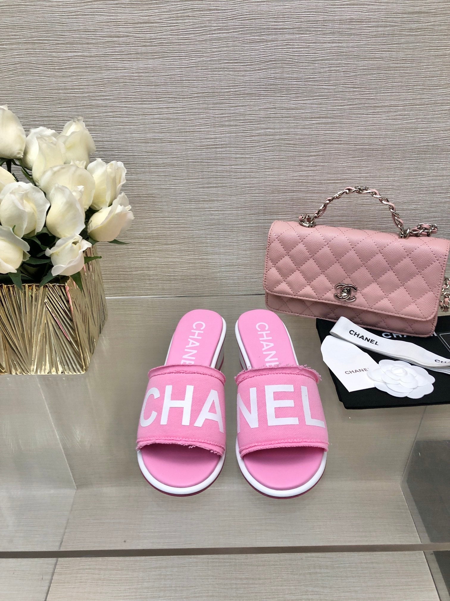 CC 25C Mid Heel Mule Pink Fabric Material 212962