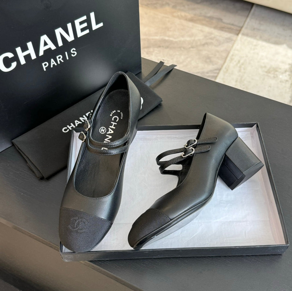 CC 25C Mary Jane Black Sheepskin 212991