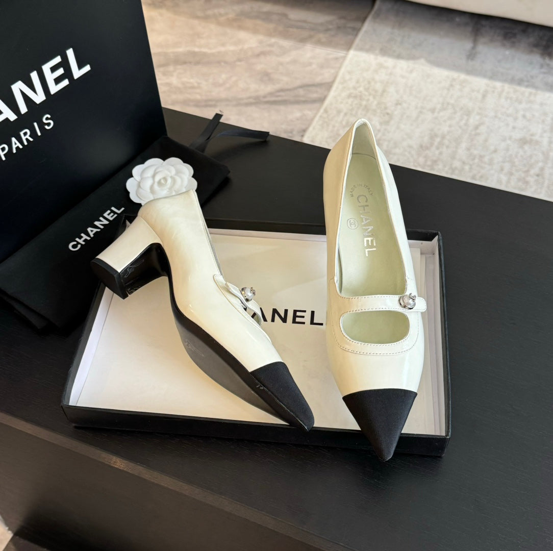 Double C WOMEN'S SHOES SPIRIT TOE White Lambskin