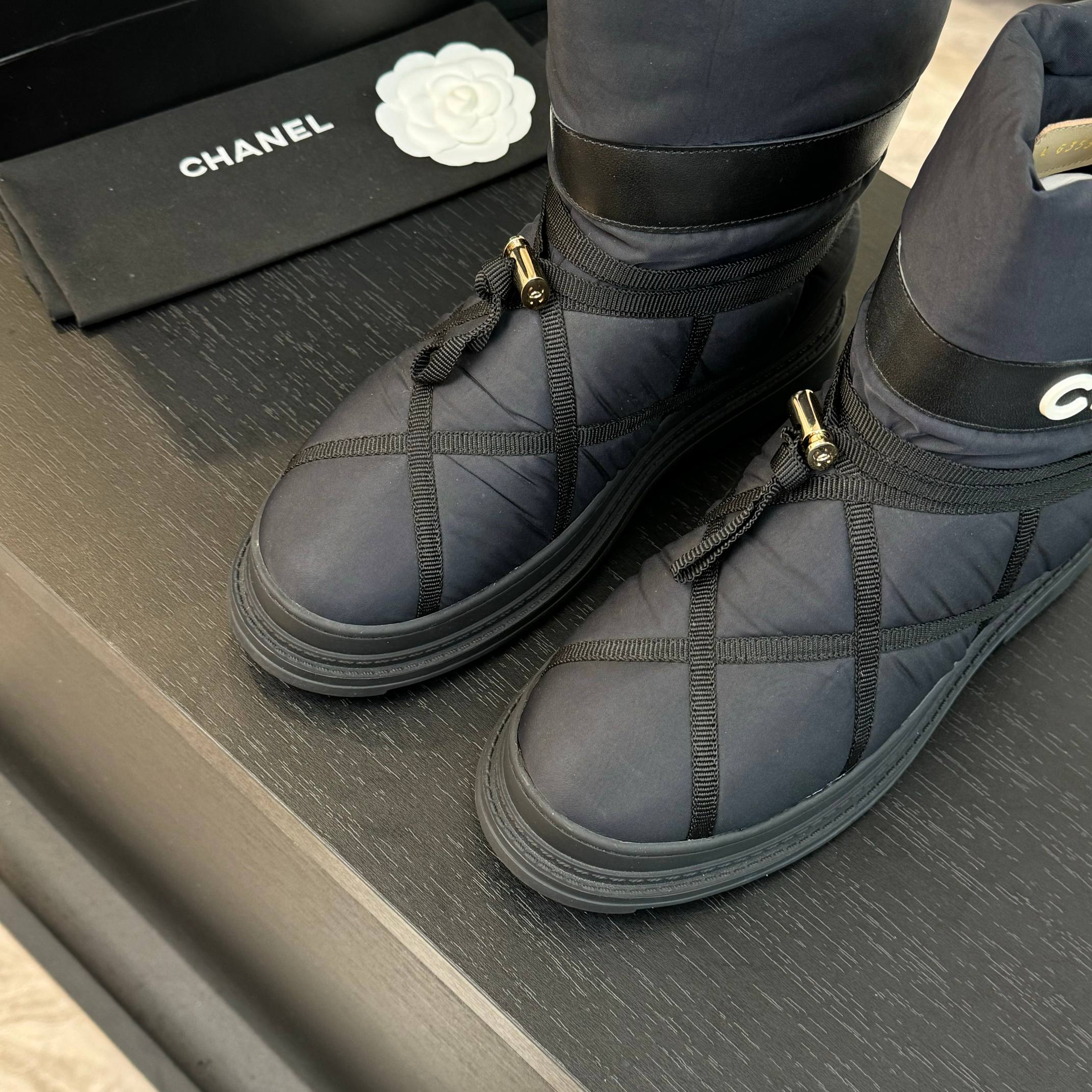 CC Ankle Boots Grey Mix Black Wind Cloth Quilted