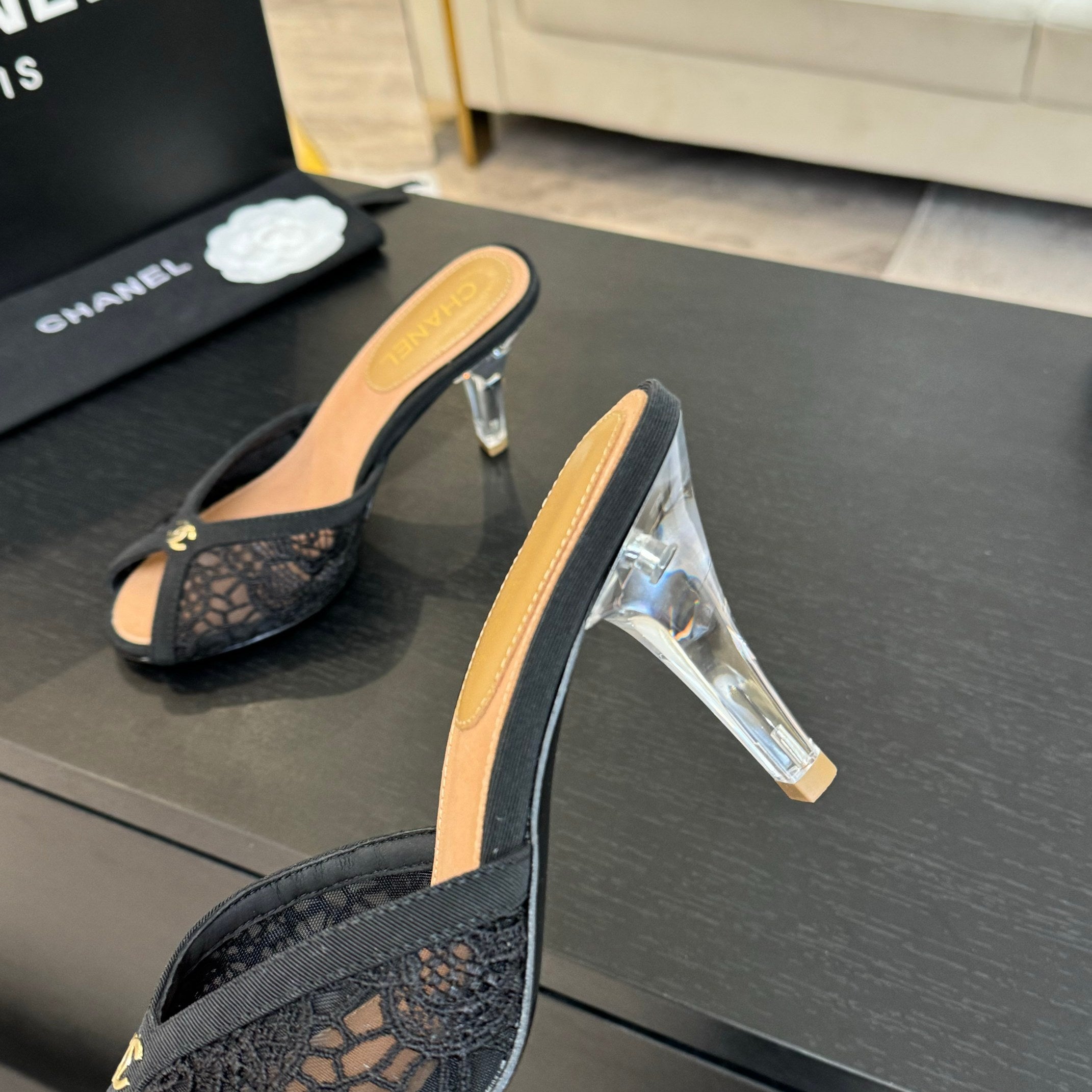 CC 26s Sandal 7cm Black Woven Lambskin 700609