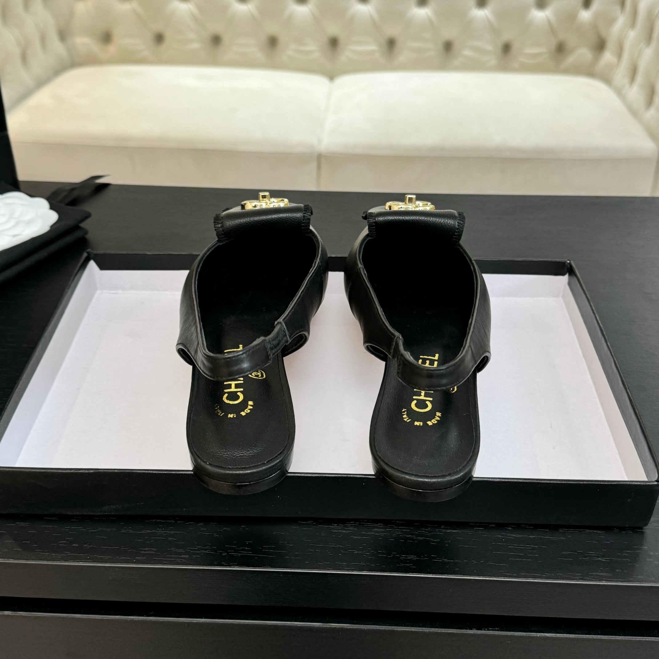 CC 25C Slingback Flat Black   sheepskin 212949