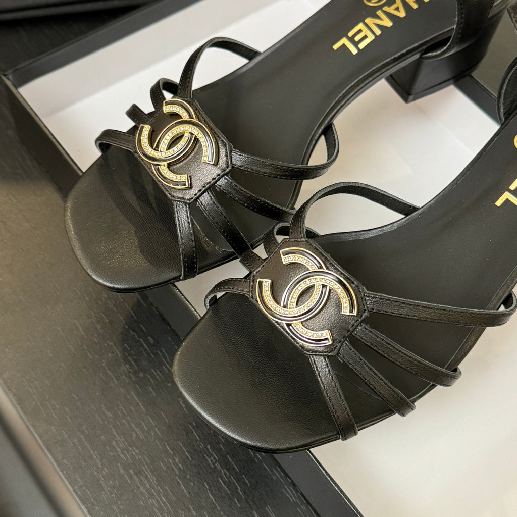 CC 45mm Sandal Black Sheepskin 212926