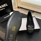 CC 25P Ballet Flat Black Raffia Large Logo