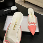 CC 26s Métiers d'Art Pointed-Toe Mule White Pink Sheepskin 700620