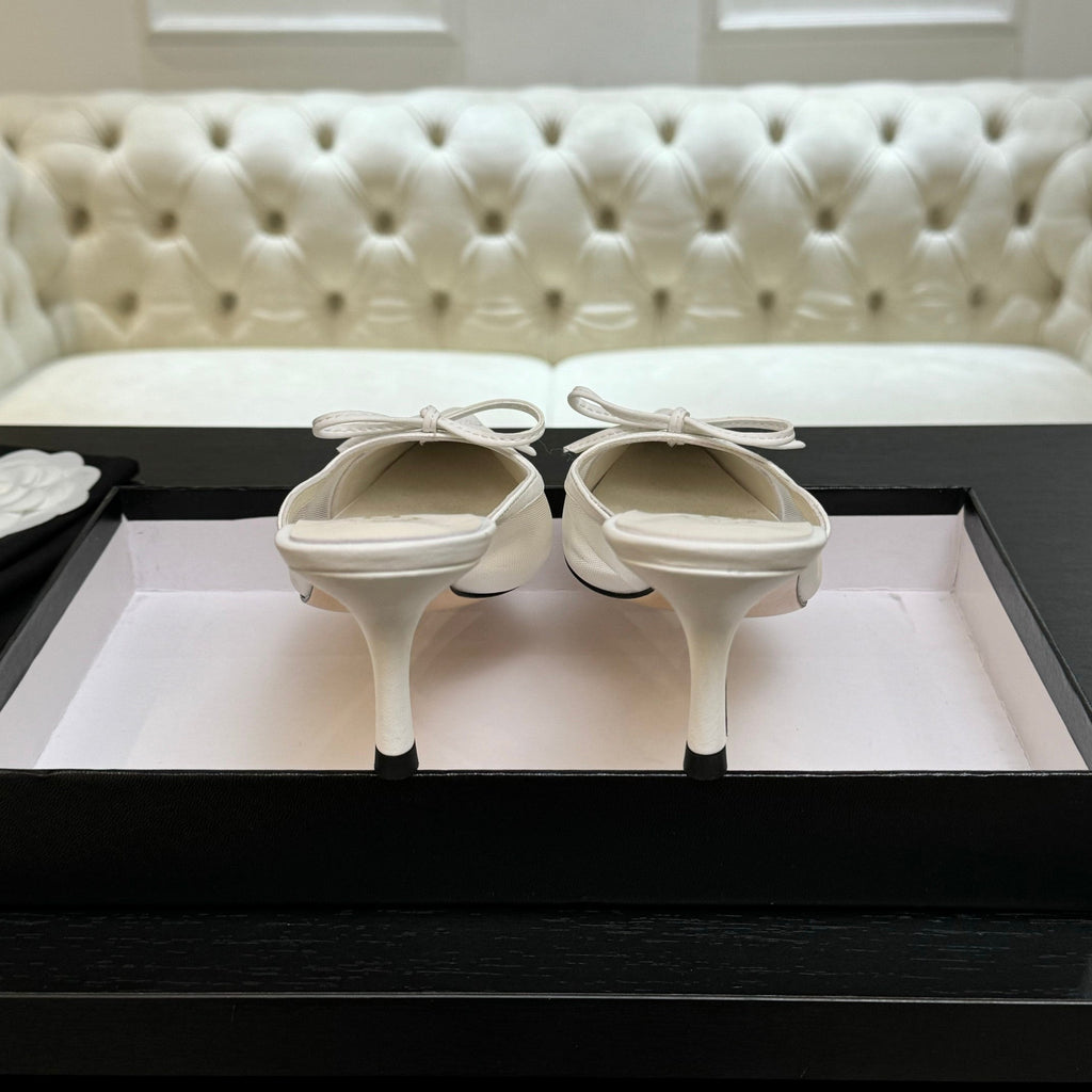 CC 26s Métiers d'Art Pointed-Toe Mule White Mesh Sheepskin 700623