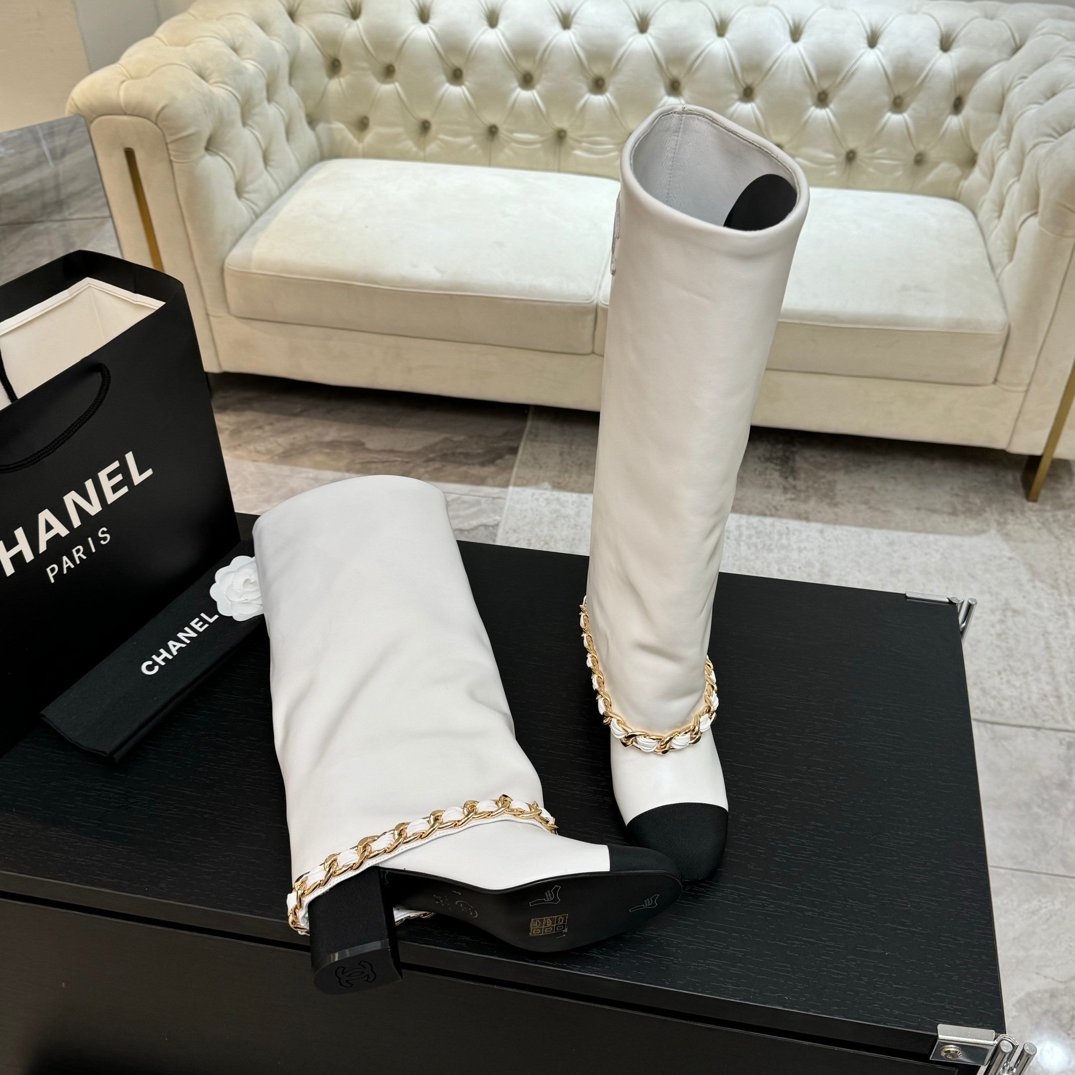 CC 25B High Boots White Sheepskin With Chain Black Grosgrain 373811