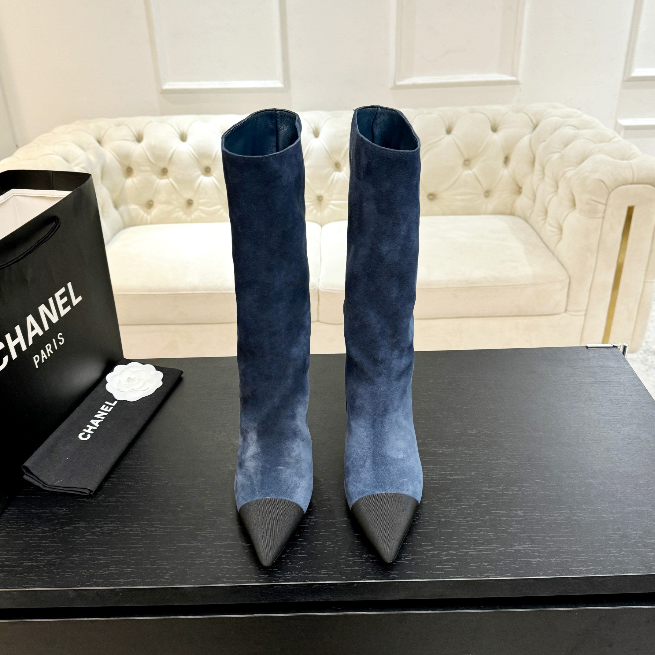 CC Gabrielle Chanel Boots 8.5cm Dark Blue Suede Black Fabric