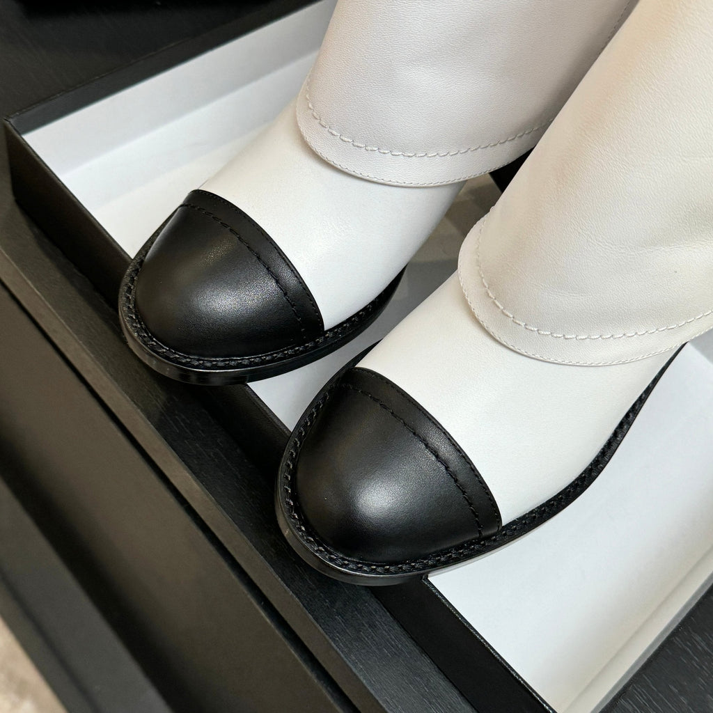CC 26s Chunky Heel Tro r Ankle Boots Black White Sheepskin 673036