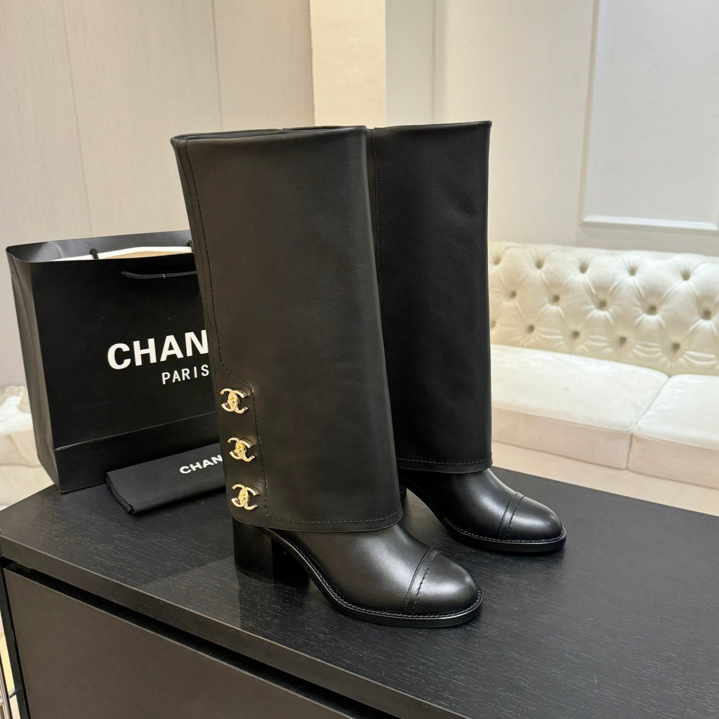 CC 26s Chunky Heel Tro r Boots Black Sheepskin 673036